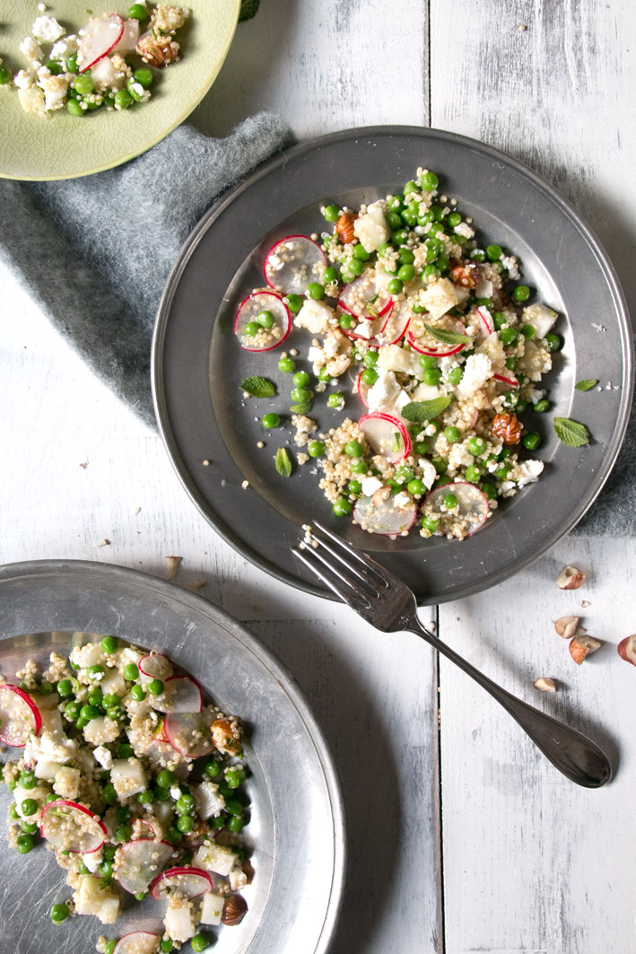 quinoa salat mit fruehlingsgemuese