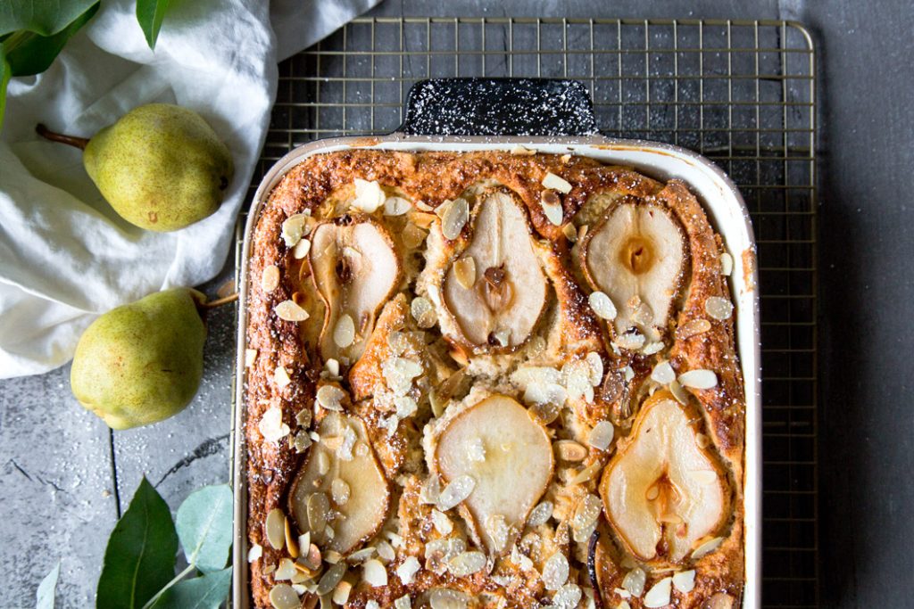 Hirse-Quark-Auflauf "Chai Latte" mit Birnen. | Foodlovin' Hirse-Quark-Auflauf "Chai Latte" mit Birnen. | Foodlovin'