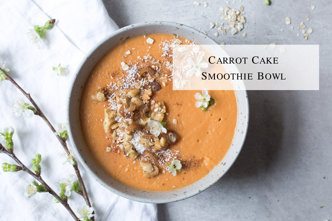 Carrot Cake Smoothie Bowl