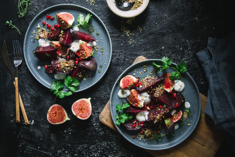 Warmer Rote Bete-Feigen-Salat mit Dukkah | Foodlovin' Warmer Rote Bete-Feigen-Salat mit Dukkah | Foodlovin'