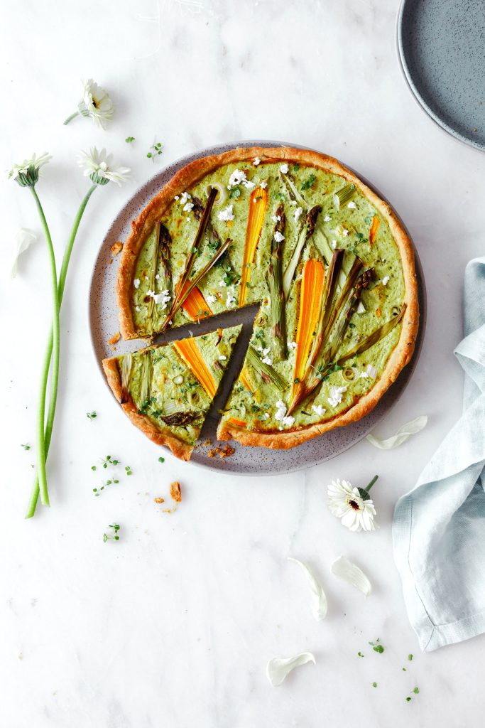 Quiche mit Möhren und Spargel