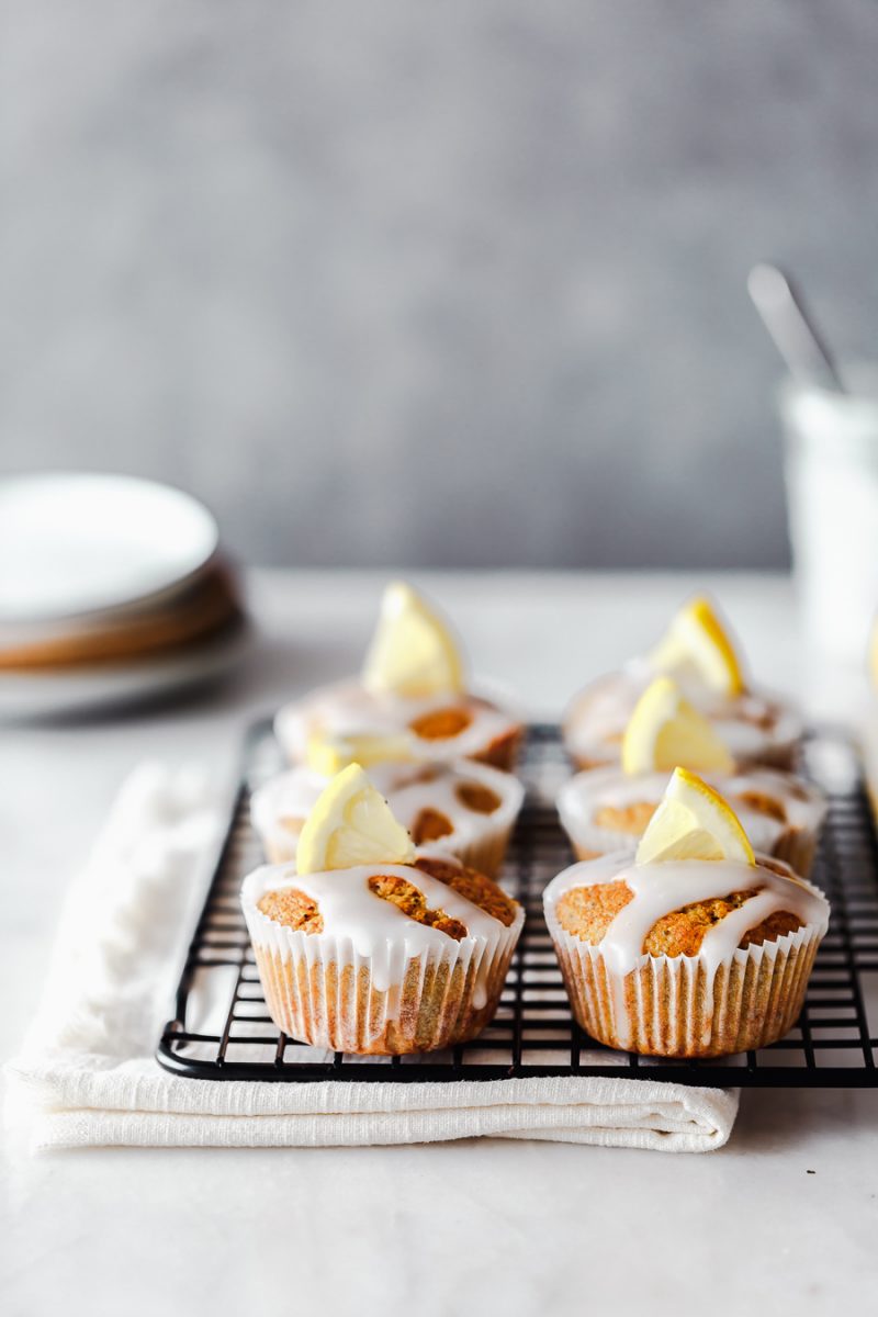 Zitronen-Buttermilch-Muffins mit Mohn | Foodlovin&amp;#39;