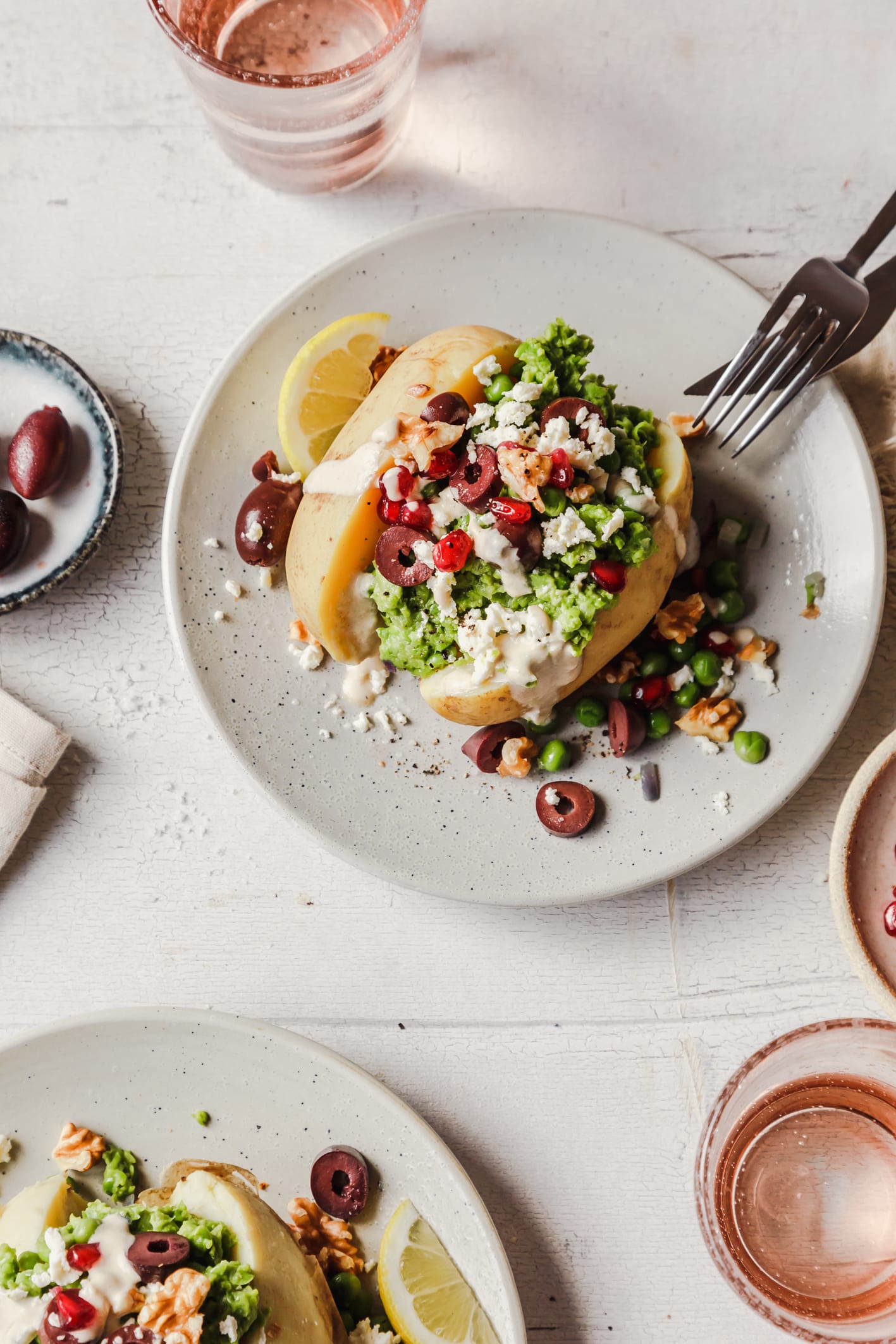 Gefüllte Ofenkartoffel mit Gemüse