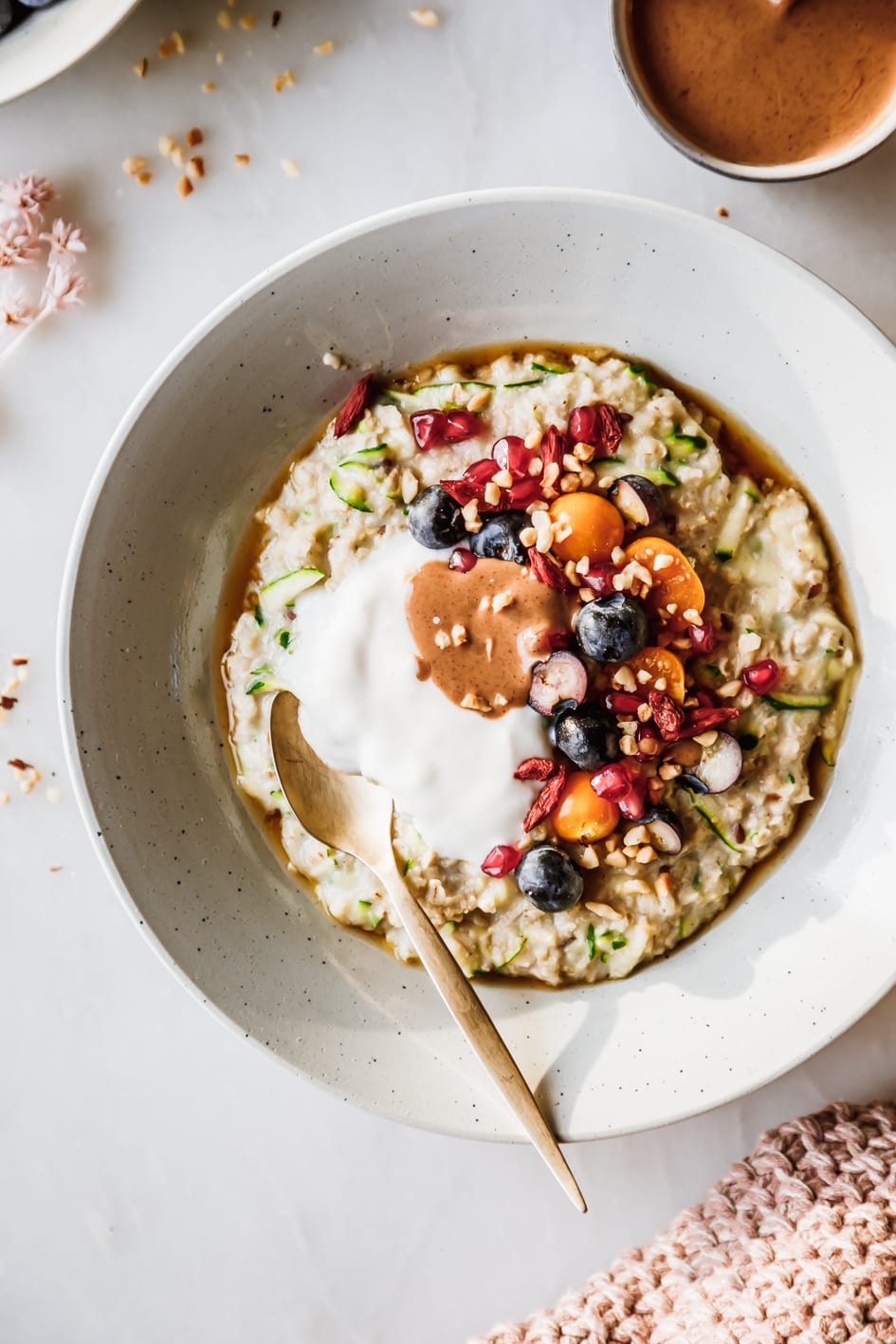 Oatmeal mit Zucchini