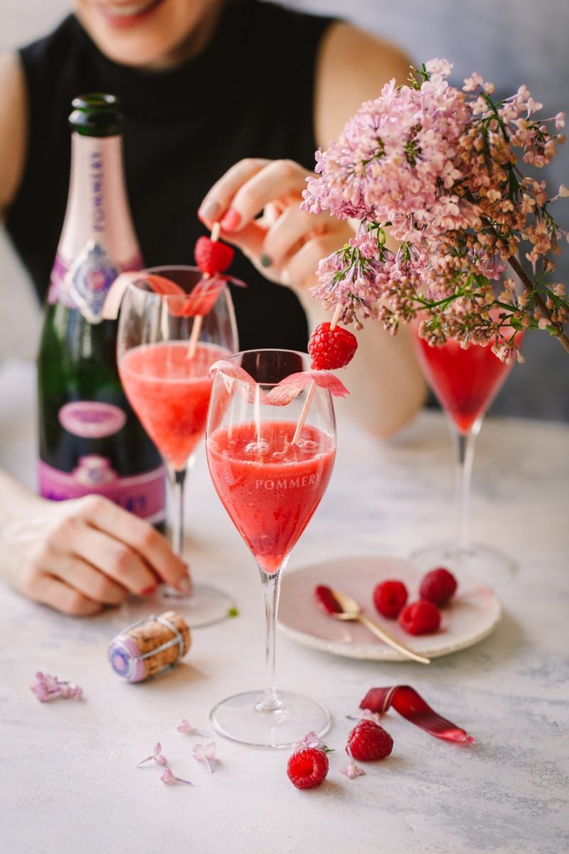 Berry Bellini mit Pommery Brut Rosé Royal | Foodlovin&amp;#39;