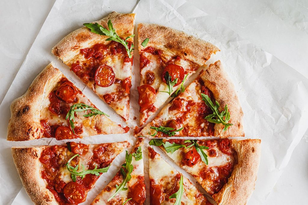 Neapolitanische Pizza - Der perfekte Pizzateig Neapolitanische Pizza - Der perfekte Pizzateig